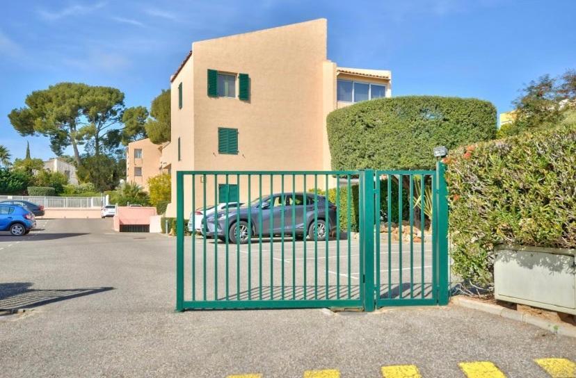 Studio Avec Piscines A 500M De La Plage Bandol Εξωτερικό φωτογραφία